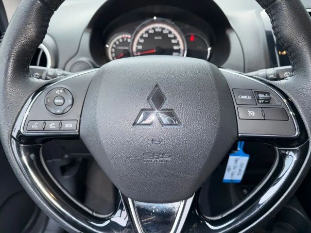 Mitsubishi Space Star Star