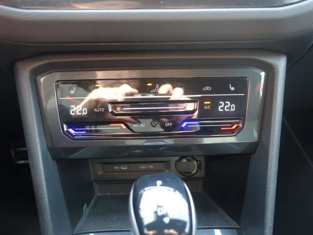 Volkswagen Tiguan 4Motion R-Line