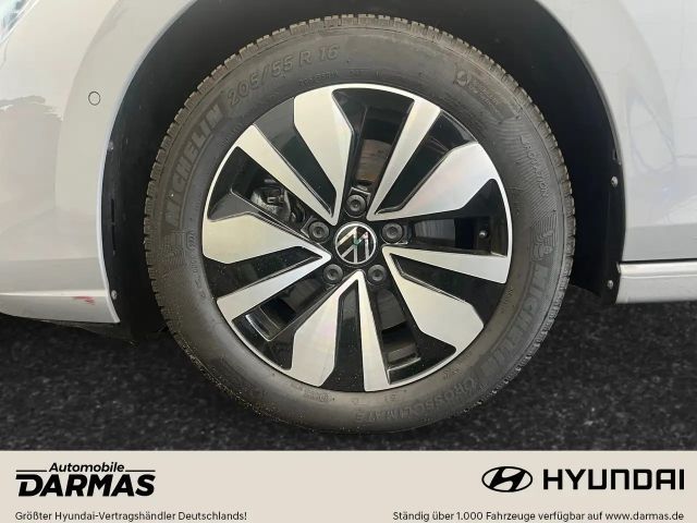 Volkswagen Golf 2.0 TDI DSG Variant