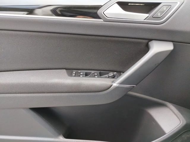 Volkswagen Touran 1.5 TSI DSG Highline