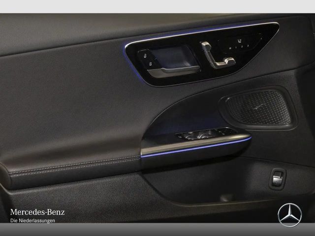 Mercedes-Benz C 200 4MATIC AVANTGARDE Sedan