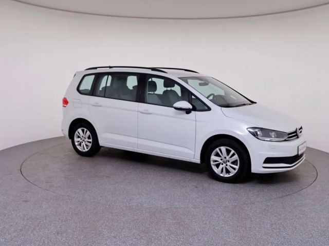 Volkswagen Touran Life