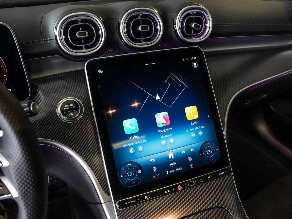 Mercedes-Benz C 220 AMG Line