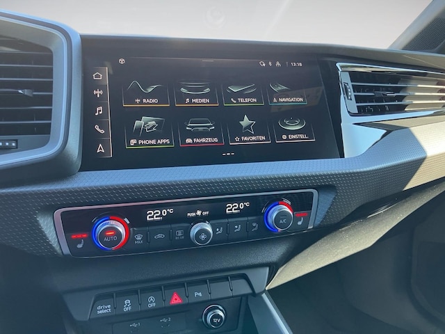 Audi A1 30 TFSI Allstreet S-Tronic