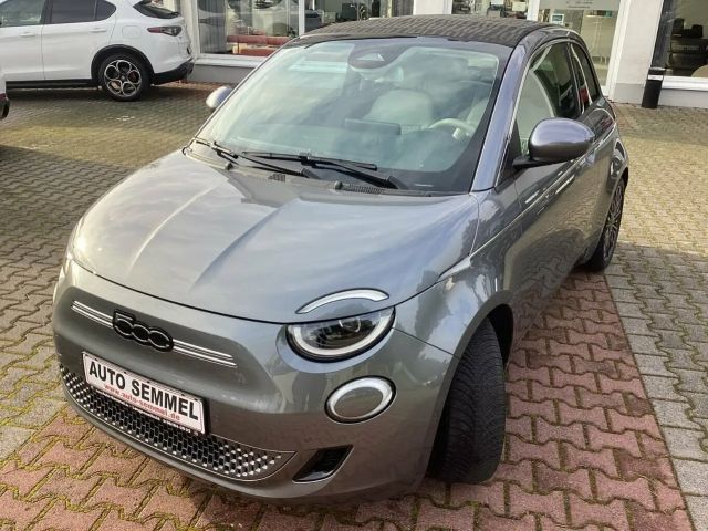 Fiat 500e La Prima by Bocelli