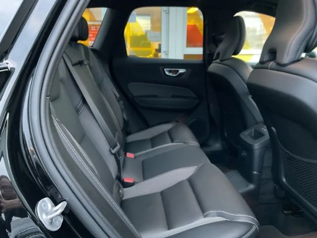 Volvo XC60 AWD Dark T8 Ultimate