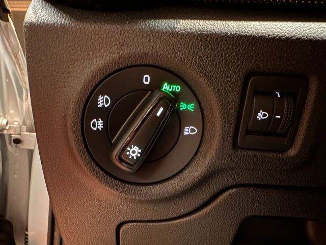 Skoda Fabia Edition 130*LED*SHZ*SmartLink*Rückfahrkamera*