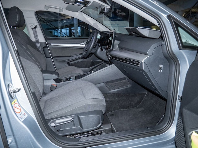 Volkswagen Golf 1.5 eTSI Golf VIII Life