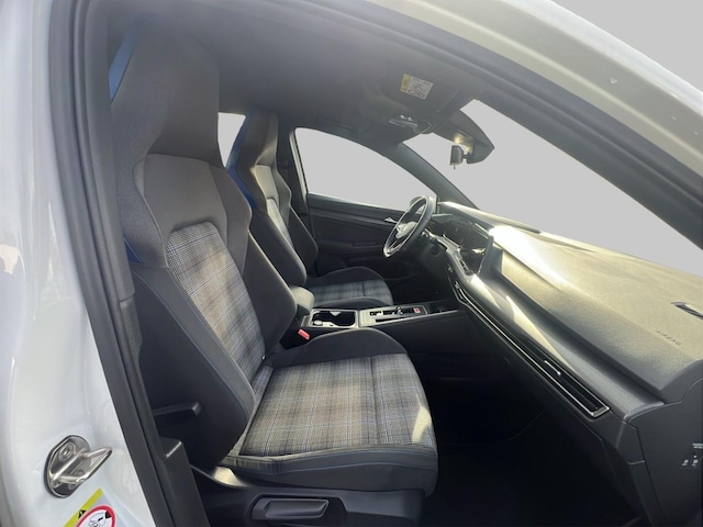 Volkswagen Golf DSG GTE