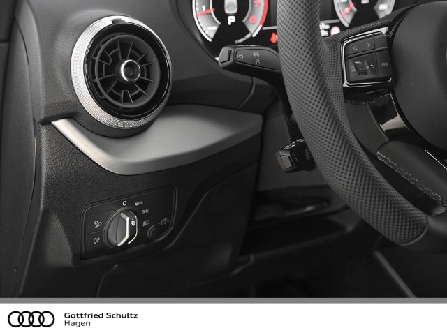 Audi Q2 35 TFSI S-Line S-Tronic