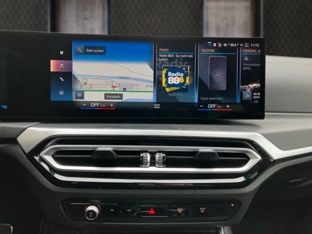 BMW 330 330e Sedan xDrive