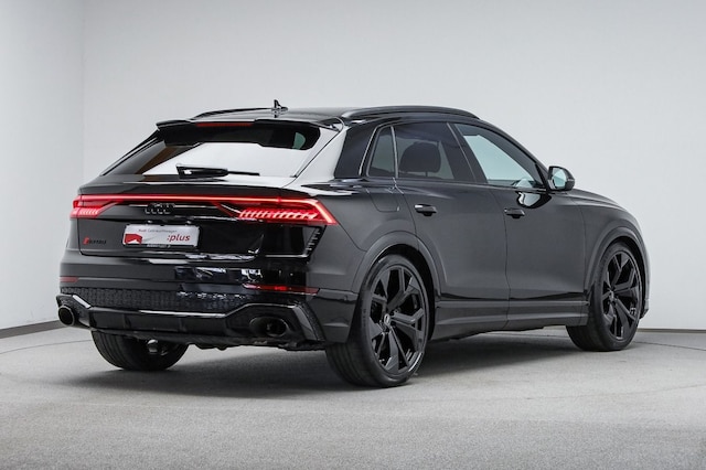 Audi RS Q8 Quattro