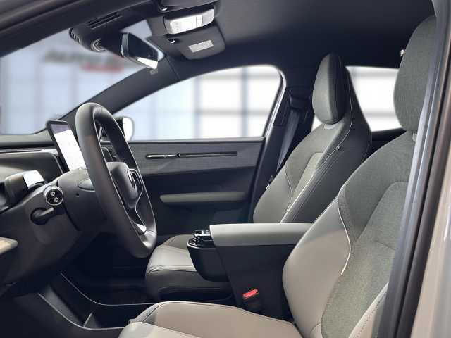 Volvo EX30 LED Klima Standhzg Einparkhilfe