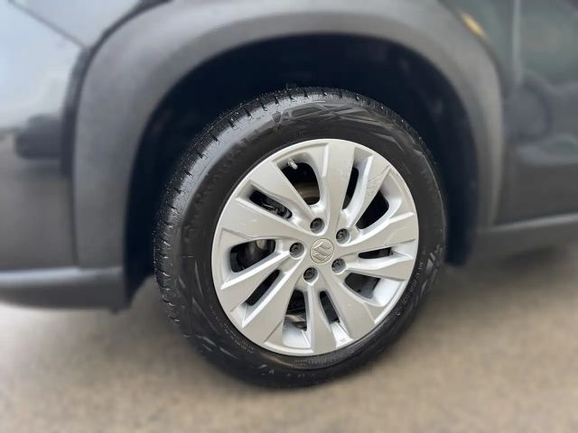 Suzuki S-Cross Hybrid