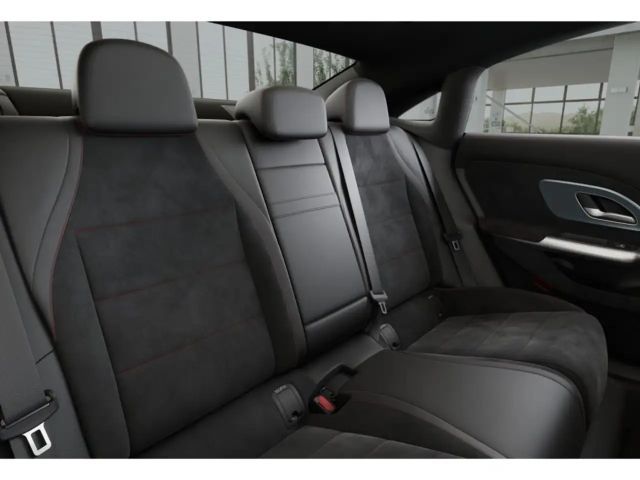 Mercedes-Benz CLA 200 Coupé Premium