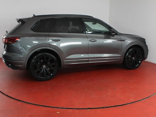 Volkswagen Touareg 3.0 V6 TSI R-Line Style