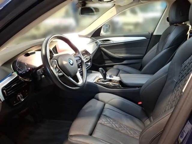 BMW 530 530e Touring