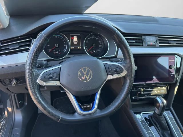 Volkswagen Passat GTE Variant