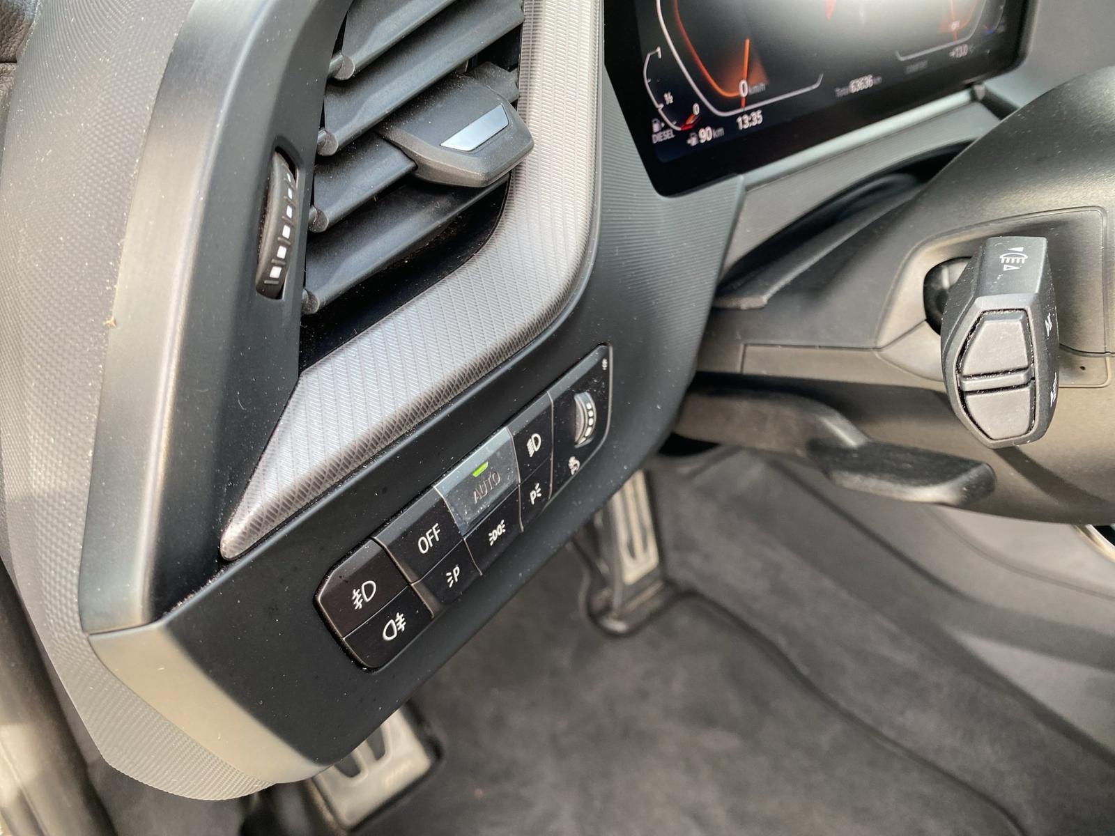 BMW 118 118d M-Sport Sedan