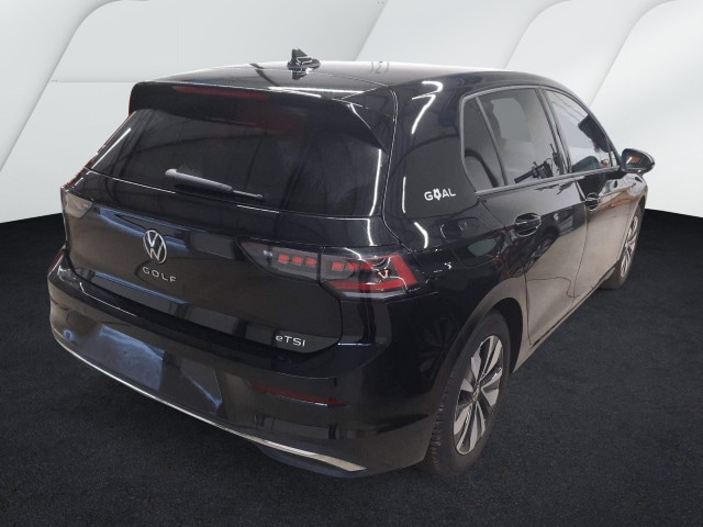 Volkswagen Golf 1.5 eTSI DSG Golf VIII IQ.Drive