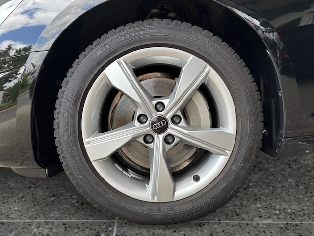 Audi A4 40 TFSI Avant S-Tronic
