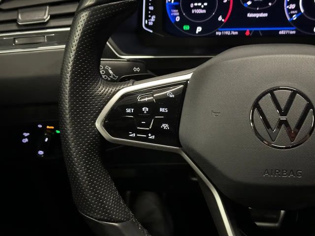 Volkswagen Tiguan 4Motion R-Line