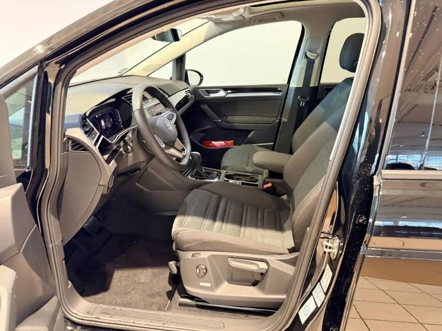 Volkswagen Touran BMT DSG Highline