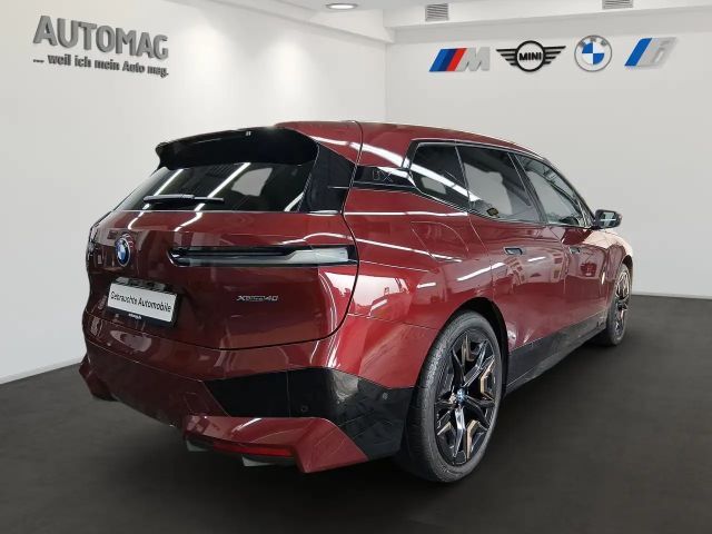 BMW iX xDrive40