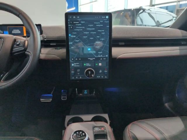 Ford Mustang Mach-E AWD Extended range