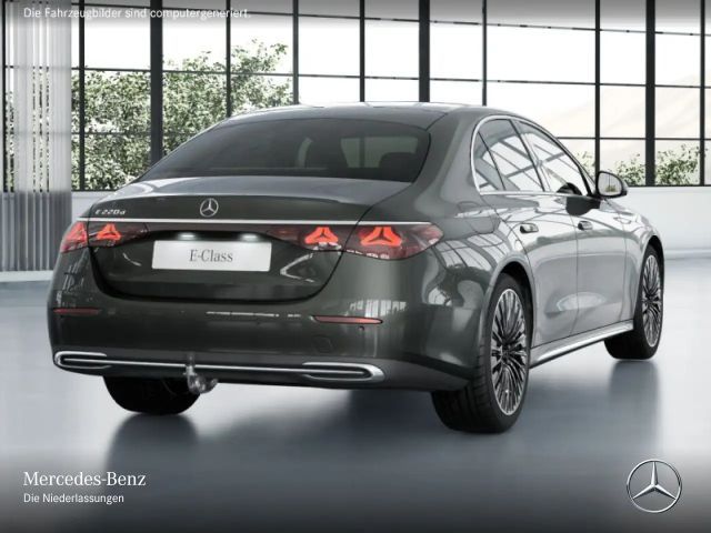 Mercedes-Benz E 220 E 220 d EXCLUSIVE Sedan