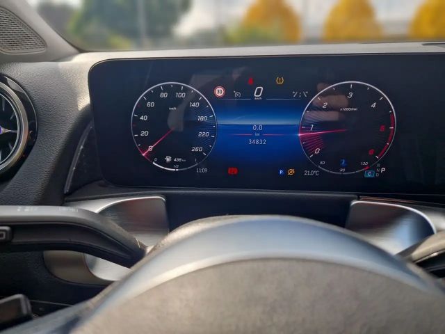 Mercedes-Benz GLB 180 GLB 180 d