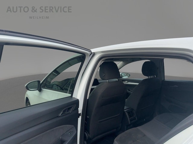 Volkswagen Golf 1.5 TSI Golf VIII Life