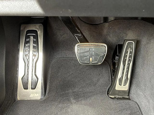 BMW 330 330e M-Sport Touring xDrive