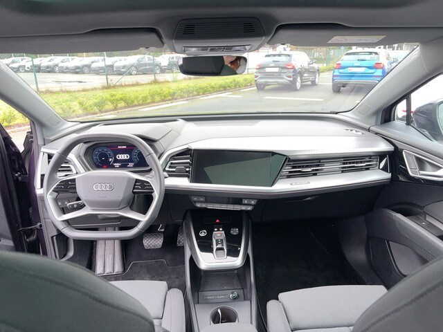 Audi Q4 e-tron Compact 45 e-tron Audi Q4 e-tron