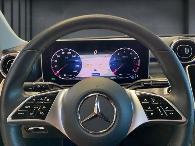 Mercedes-Benz C 200 AVANTGARDE Estate