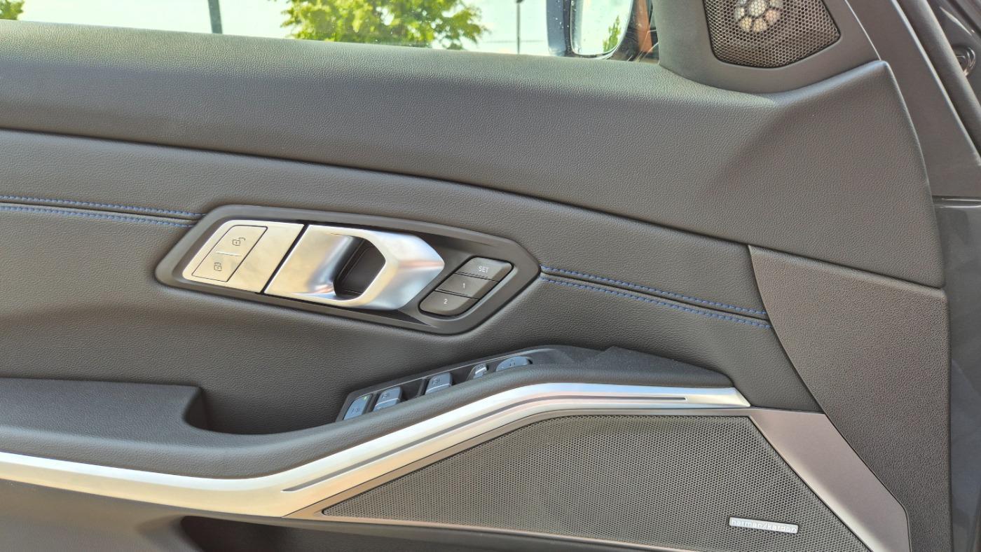 BMW 330 330d Sedan xDrive