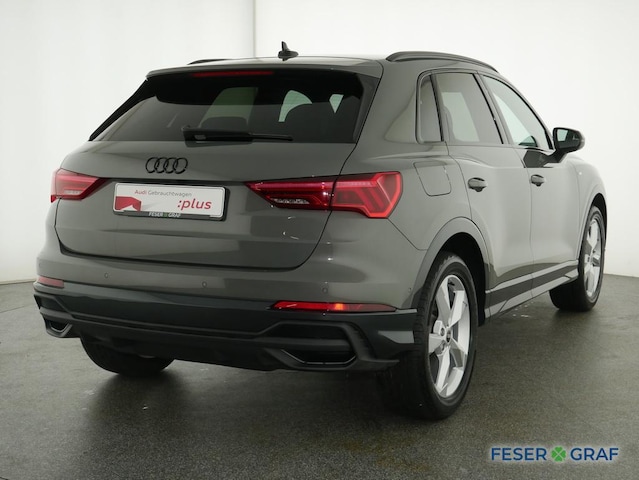Audi Q3 35 TFSI S-Line S-Tronic