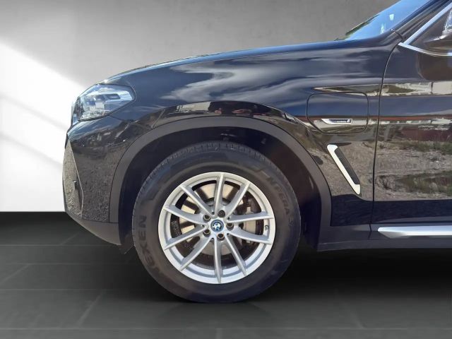 BMW X3 xDrive30e