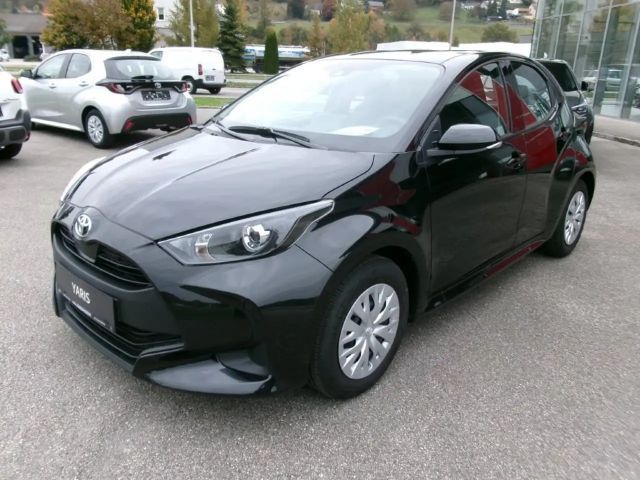 Toyota Yaris Active VVT-i