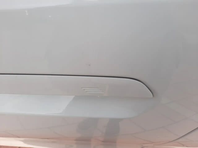 BMW 216 216i Active Tourer