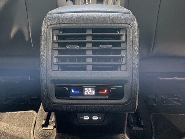 Volkswagen Golf 1.5 eTSI