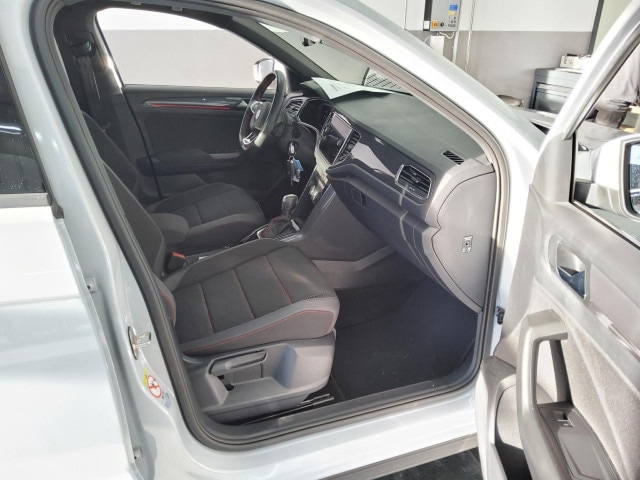 Volkswagen T-Roc 1.5 TSI DSG Sport