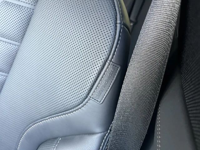 BMW M850 Coupé Gran Coupé Sedan