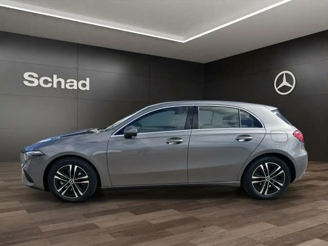 Mercedes-Benz A 180 A 180 PROGR+MBUX+KAM+LED+SHZ+ASSIST+DAB+CARPLAY+