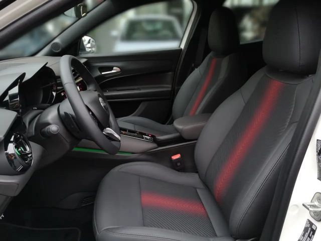 Alfa Romeo Junior Ibrida