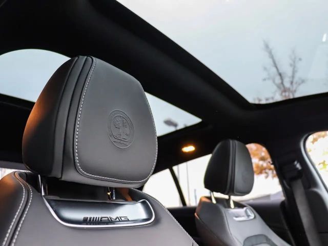 Mercedes-Benz AMG GT 4MATIC+ AMG Line