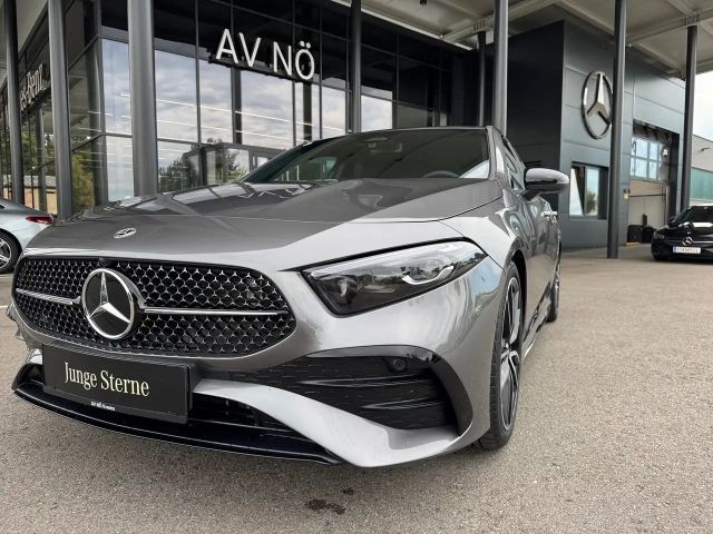 Mercedes-Benz A 180 AMG Line Hatchback