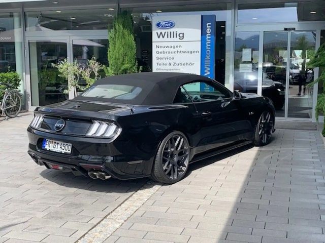 Ford Mustang Convertible GT 5.0 V8