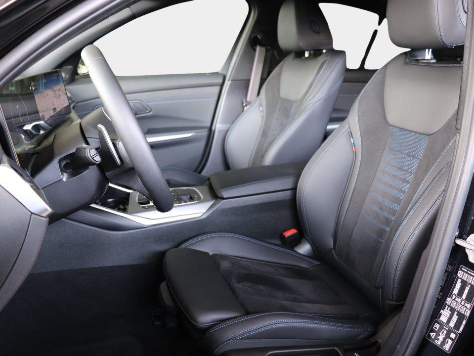 BMW 330 330i Sedan xDrive