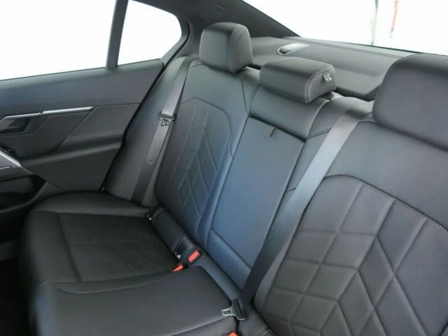 BMW 520 520d M-Sport Sedan xDrive